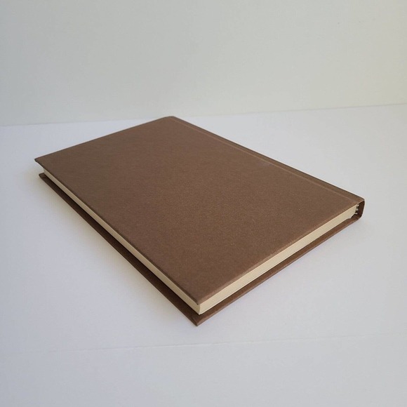 5/$12 Book Accountant's Guide to the Universe Craig Hovey HB 1st ed Business - Picture 8 of 9